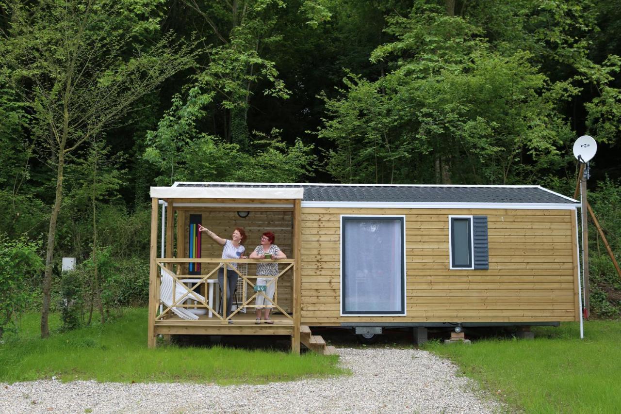 Camping Le Val De Trie Béhen Eksteriør billede